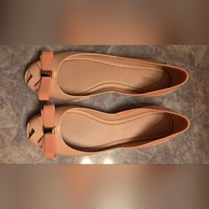 Melissa Peach Ballet Flats with Bow and Gold Accent